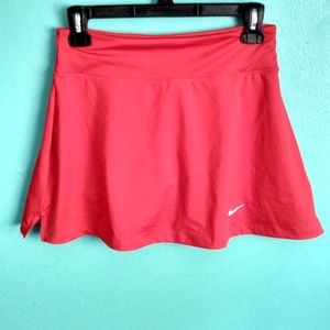 Nike Skirts - Nwot red Nike dri fit tennis skirt Nike Skirts - Nwot red Nike dri fit tennis skirt